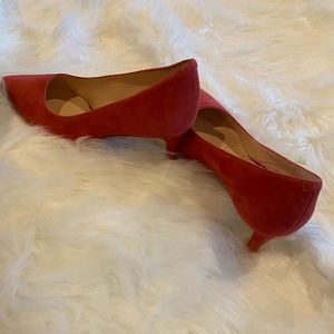 Ladies Nine West suede leather heels size 5